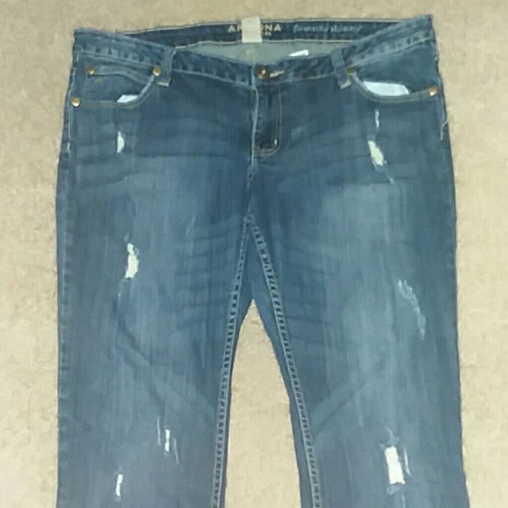 Distressed jeans💥 5 for$15💥